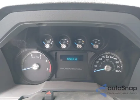 2016 Ford F-250 Xlt z USA, uszkodzony, nr VIN 1FT7W2BT4GED26137